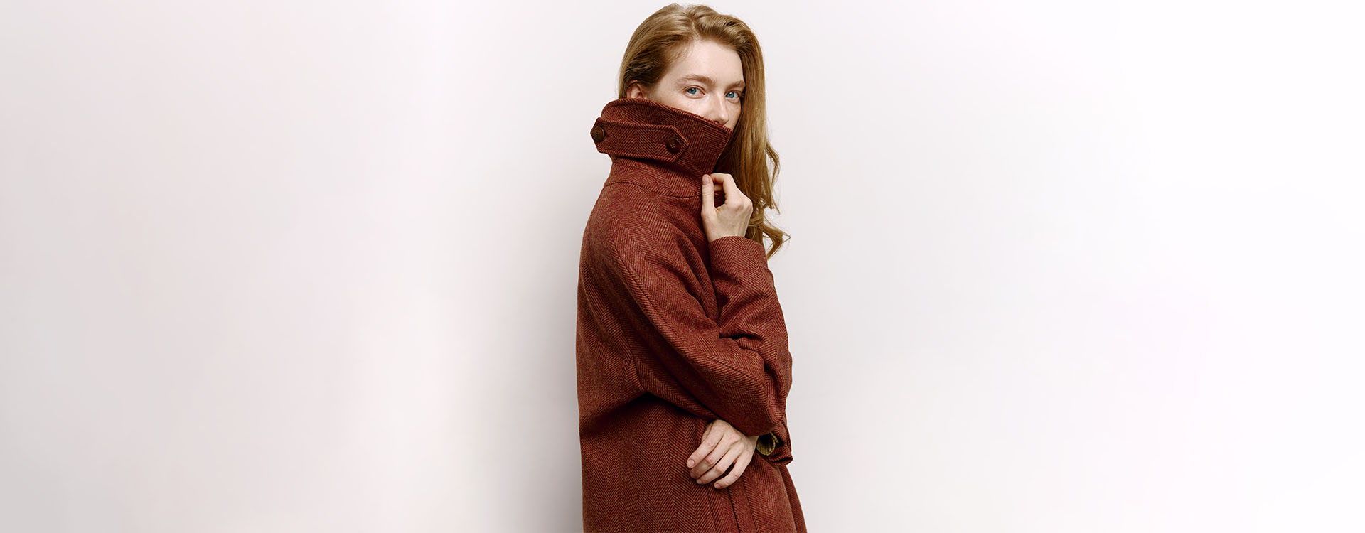 Женские твидовые пальто и пиджаки